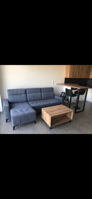 Funcjonalna kawalerka 30m² z parkingiem i komórka lokatorska