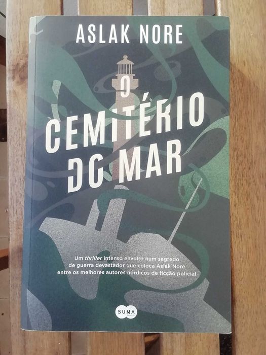 O cemitério do mar, de Aslak Nore