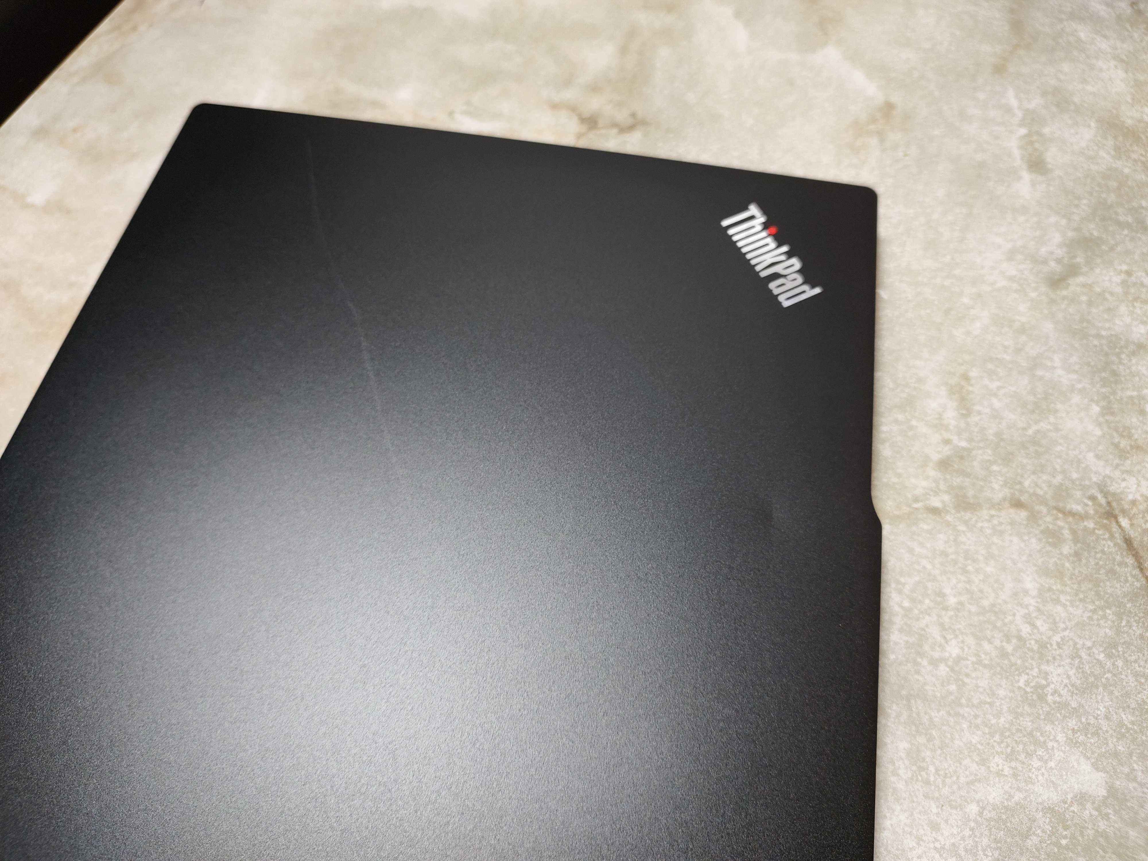 Lenovo ThinkPad E14 Gen 6 AMD Ryzen 7 PRO 7735U 16GB DDR5 512GB SSD