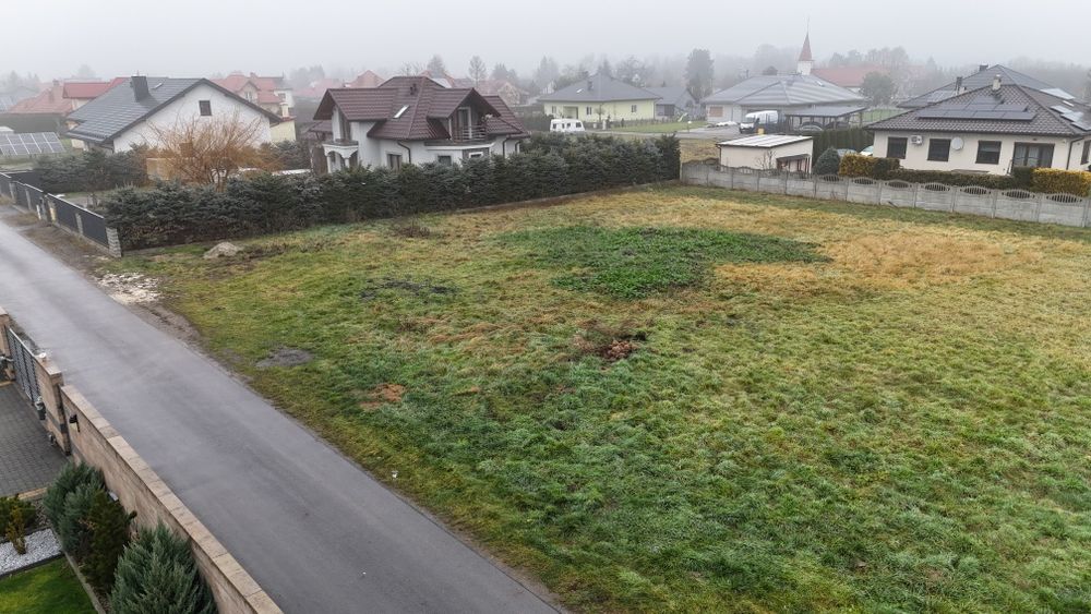 Sprzedam działkę budowlaną w Koniaczowie