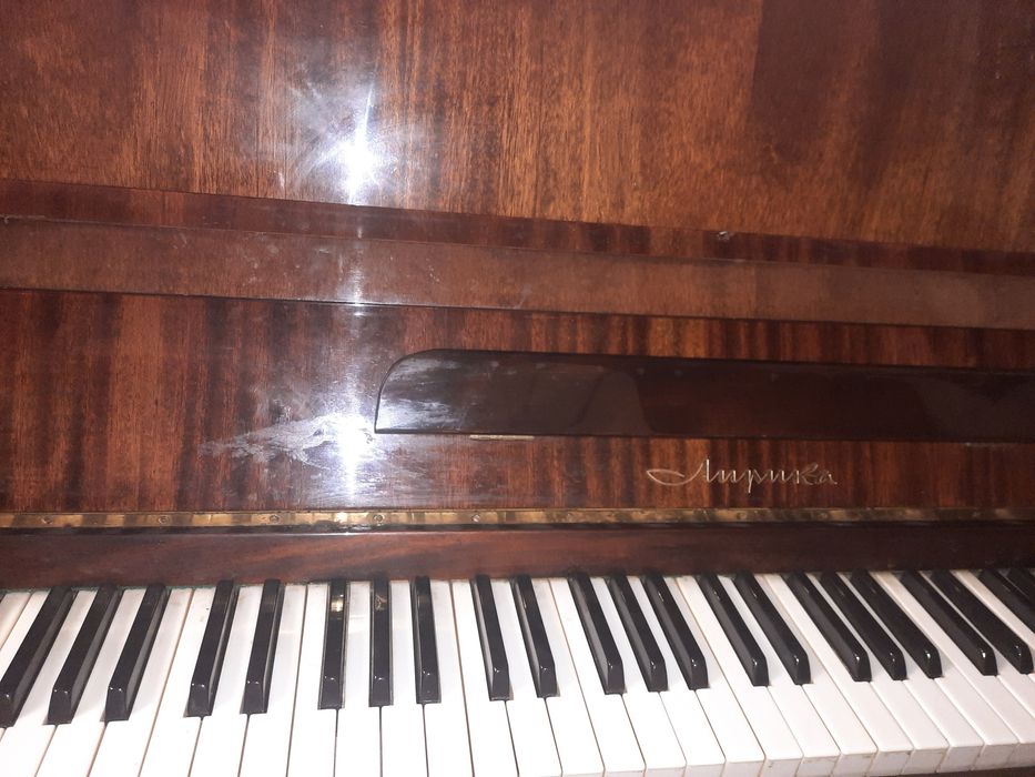 Піаніно Лірика БЕЗКОШТОВНО