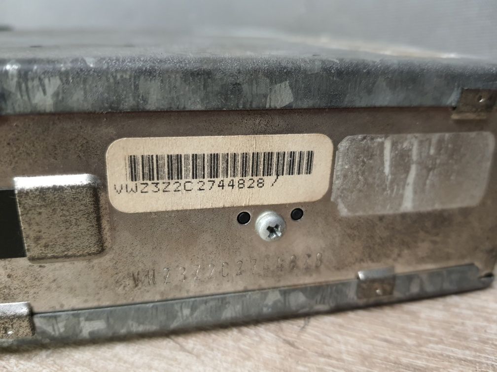 Radio Oryginalne Volkswagen BETA 3 III VW Golf Corrado Passat Gamma
