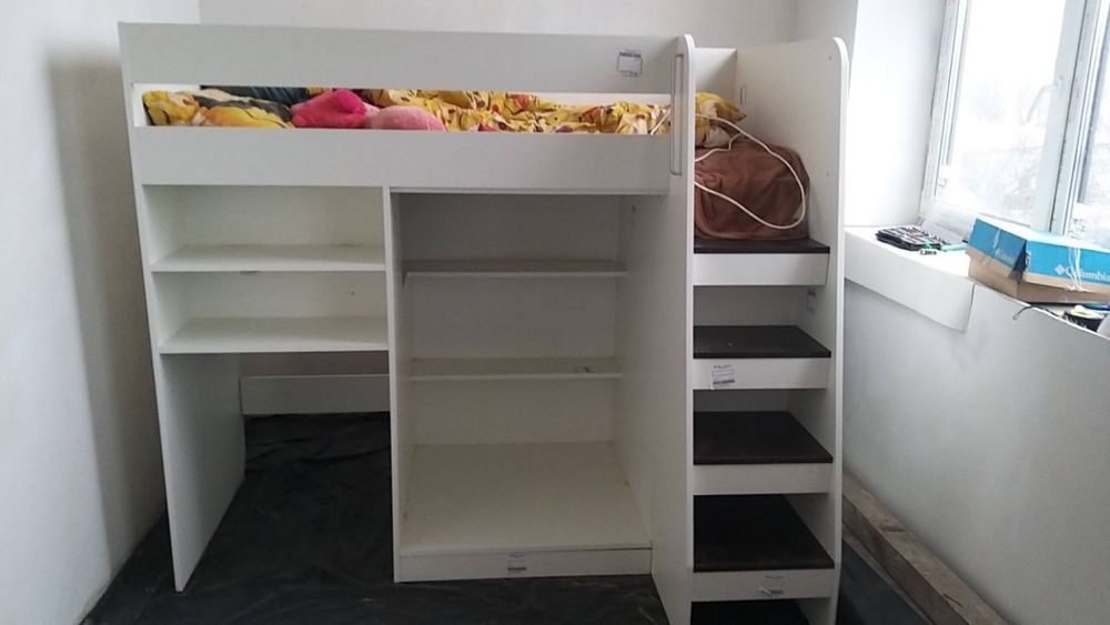 Ліжко-чердак та власний особистий простір для дитини або підлітка