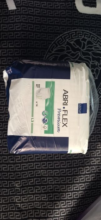 Продам гигиенические прокладки/ памперсы для дорослих