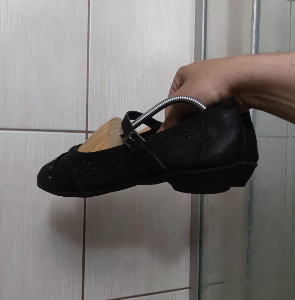 Buty obuwie 42 City Walk  mokasyny czarne czarne włoskie letnie premiu