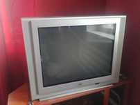 Телевизор JVC AV-2934LE (большая диагональ 70см)