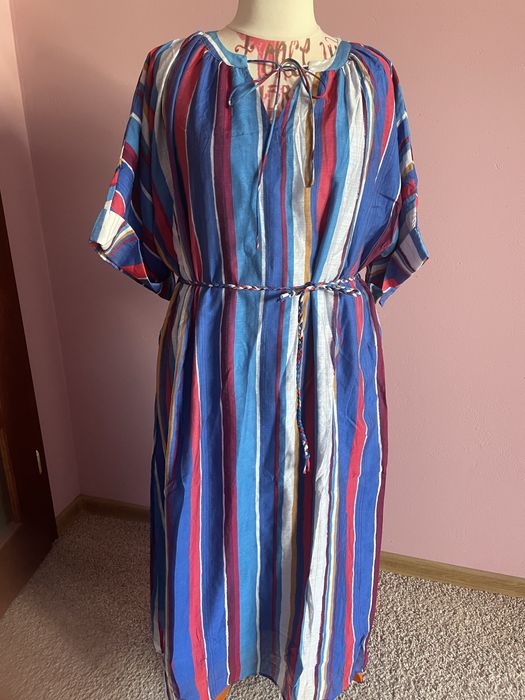 Sukienka pasiak GIOYA  42/44/46