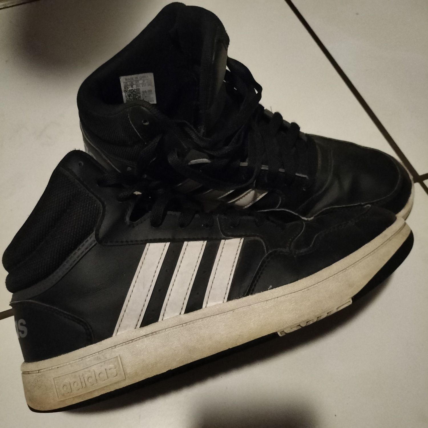 Buty adidas wysokie