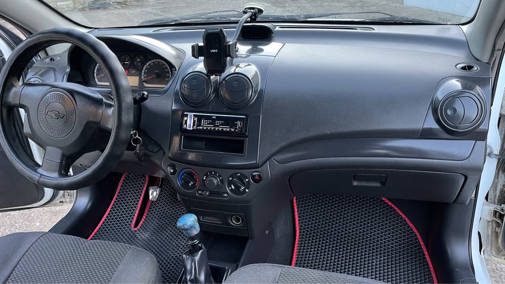 Продам шевролет авео 2007 год! Газ/бензин
