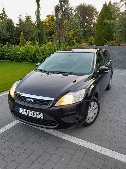 Ford Focus Lift  1,6 benzyna