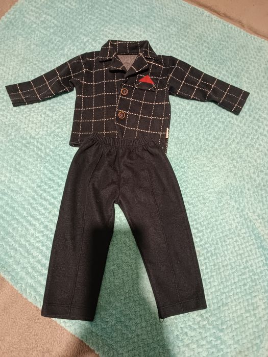 Продам дитячий костюм