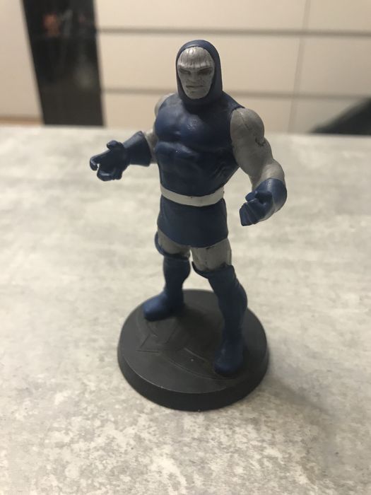 Figurka olowiana dc darkseid