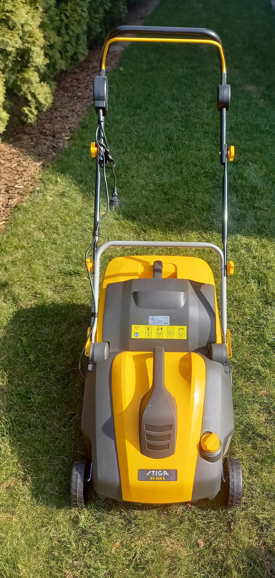 Wertykulator / aerator elektryczny STIGA - wynajem