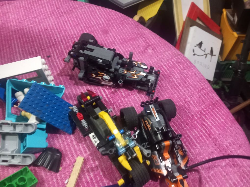 Grande lote de  legos  e playmobil
