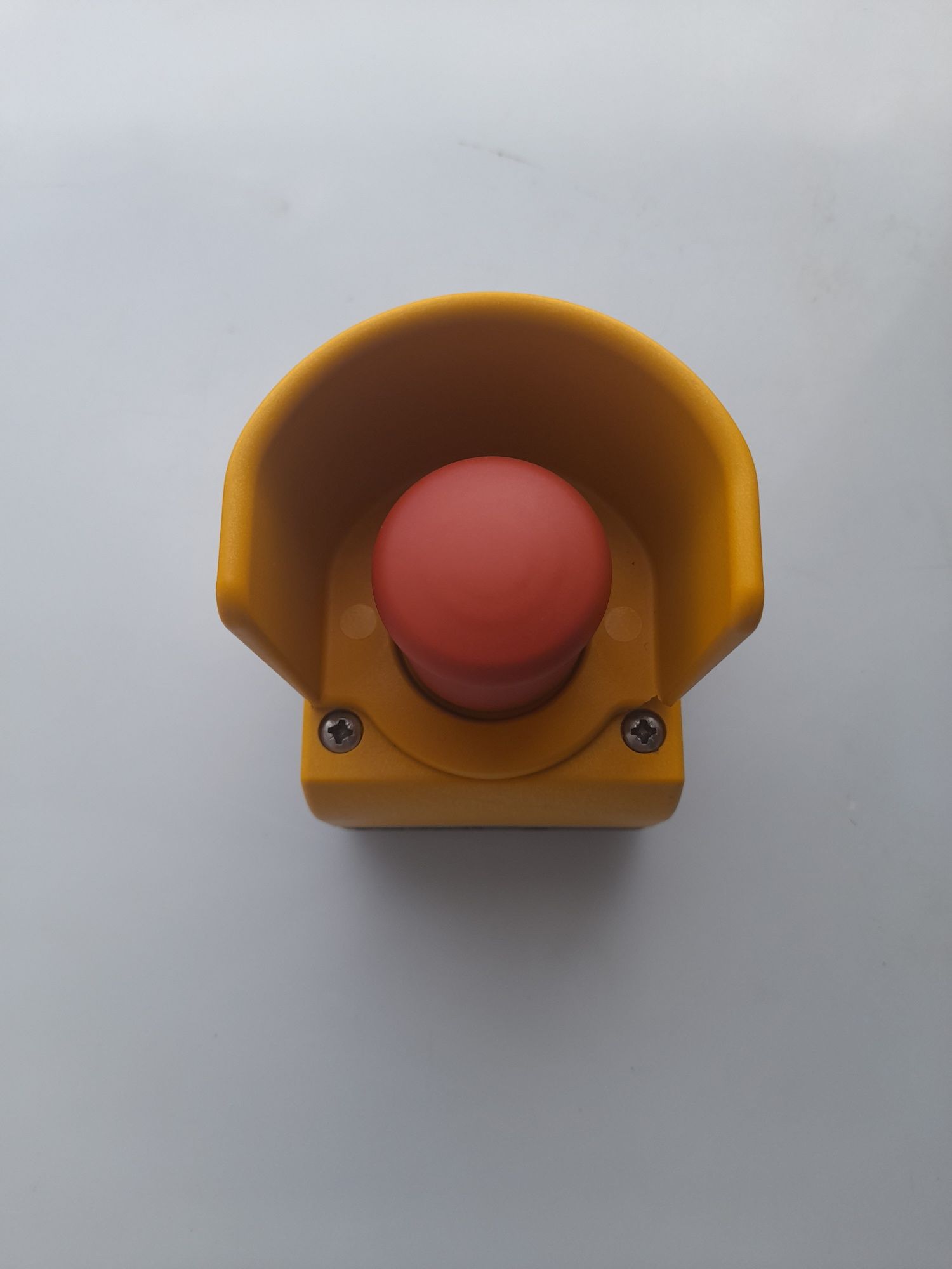 Кнопка Стоп - Пост кнопочный  (  Germany )