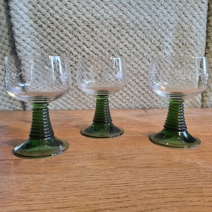 Kieliszki do wina REŃSKIEGO 3szt 1/4l