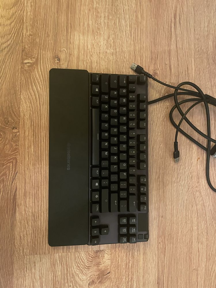 Klawiatura STEELSERIES Apex 7 TKL Red switch