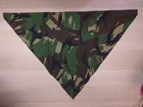 Chusta Wojskowa Holenderska Trójkątna Woodland Moro