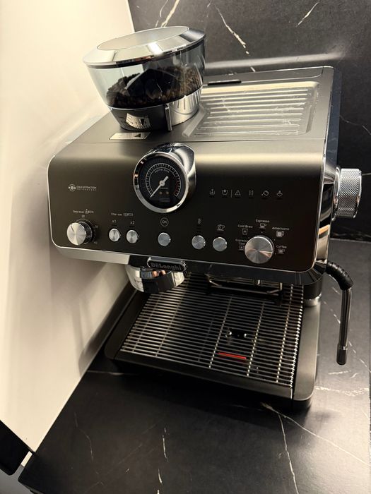 Ekspres kolbowy De’Longhi La Specialista