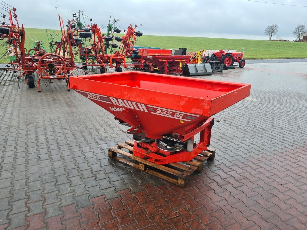 Rozsiewacz nawozu Kuhn MDS 932