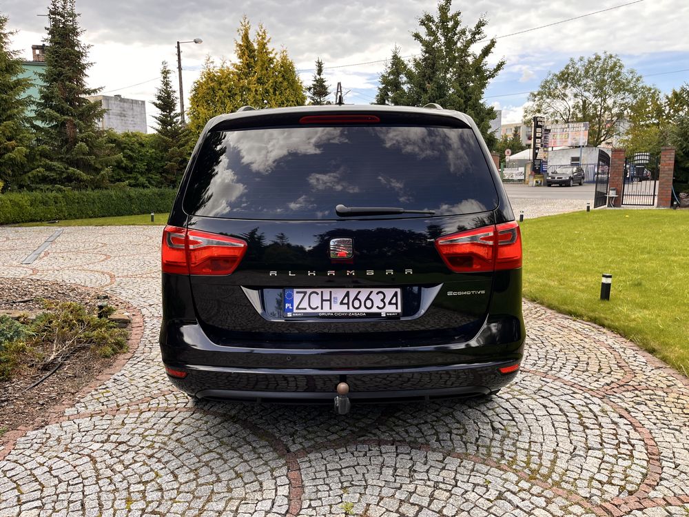Seat Alhambra 2013r/2.0 140km/DSG/7miejsc/panorama/kamera/hak/serwis