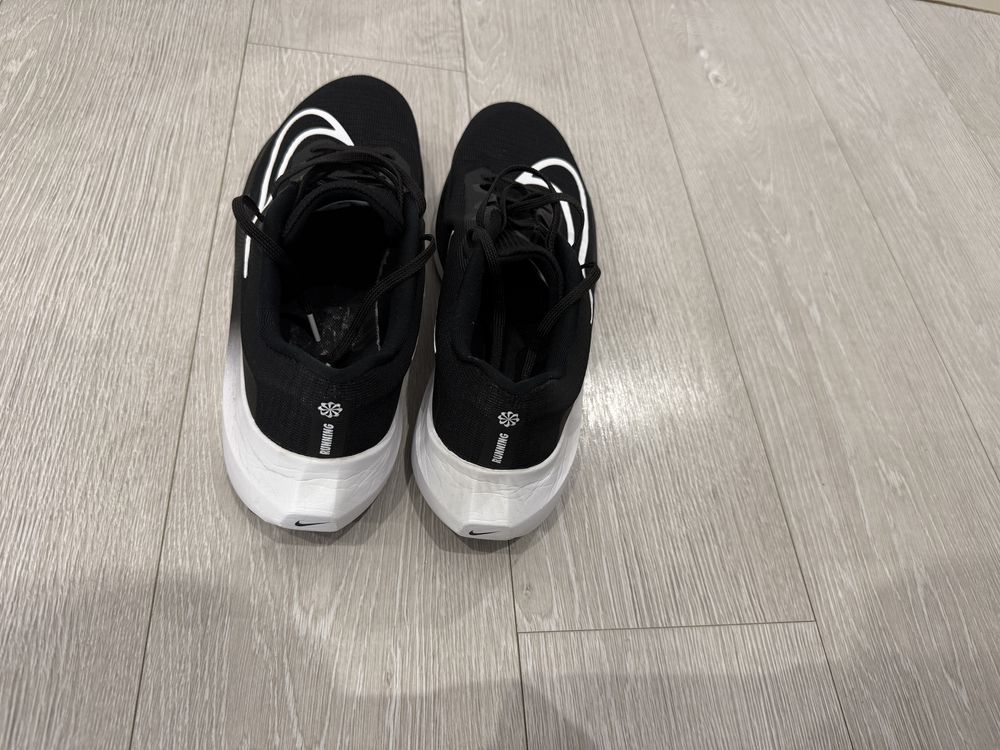 Nike zoom fly 5, 30.5 cm, 47 rozm.
