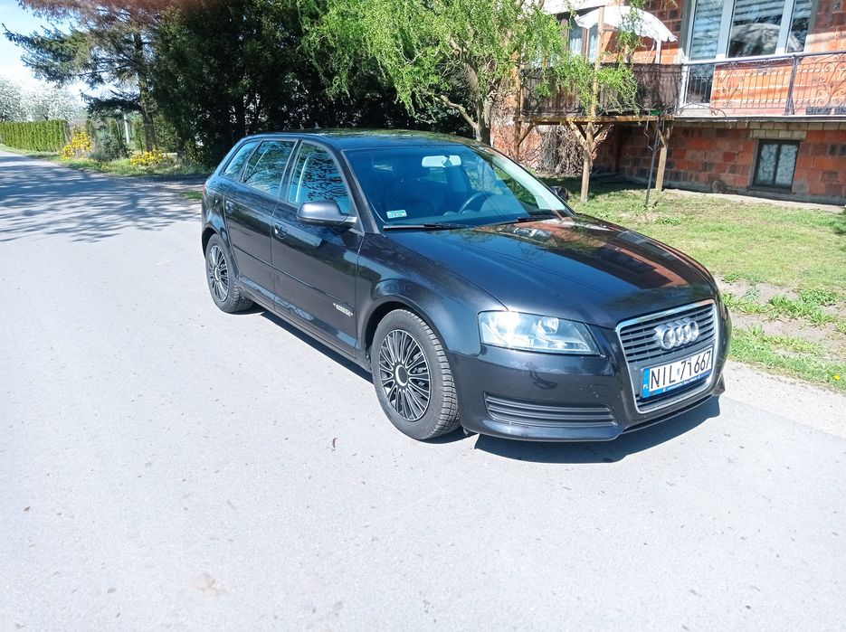 Audi a3 1,6tdi 2012r opłacone zamiana