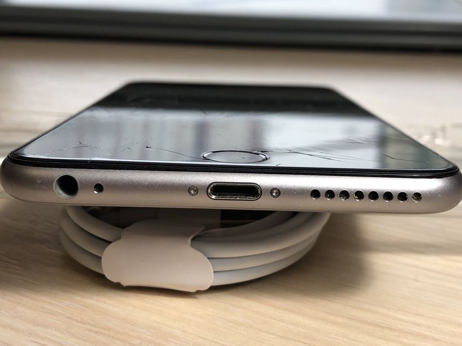Iphone 6s plus 64gb neverlock, батарея 93%