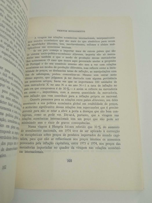 Textos Económicos, de Sérgio Ribeiro
