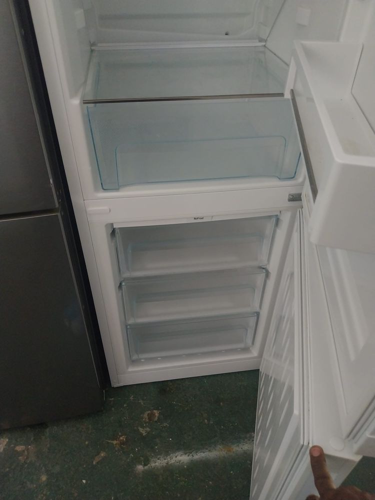 Frigorifico Liebeheer combinado branco