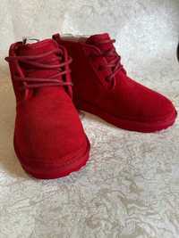 Жіночі замшеві черевики ugg червоні