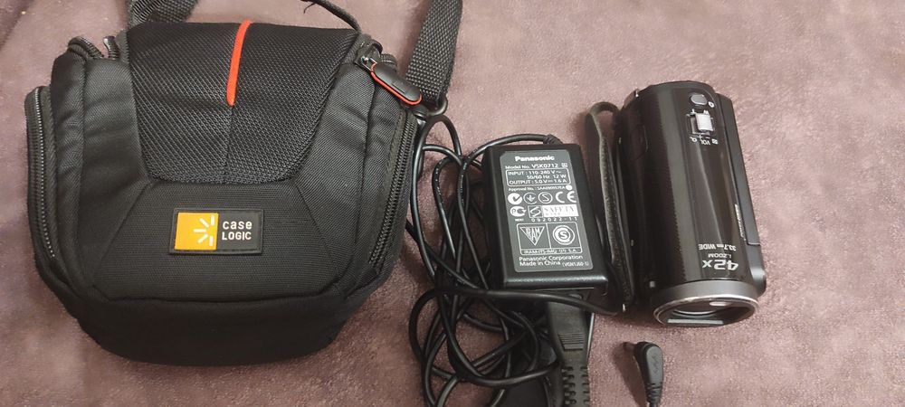 Продам відеокамеру