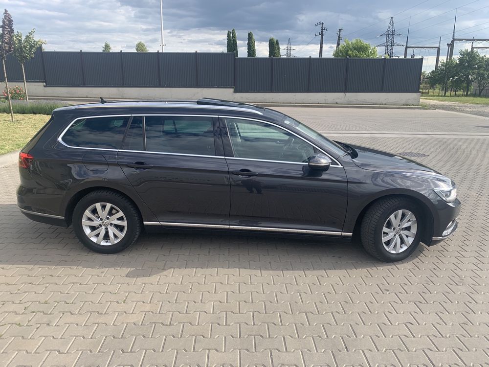 Продається свіжопригнаний повнпривідний Volksvagen passat b8 highline
