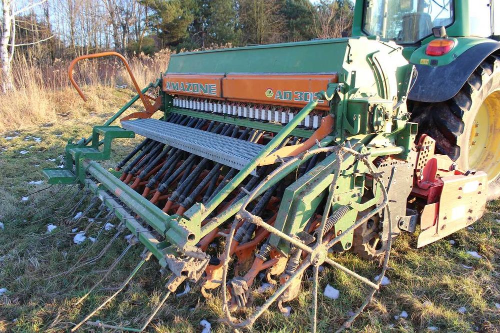 agregat uprawowo siewny Amazone AD302 + brona Maschio  z wałem Gutlera
