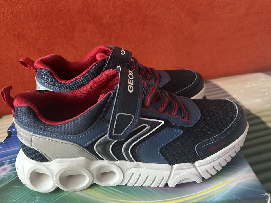 Кроссовки Geox на мальчика