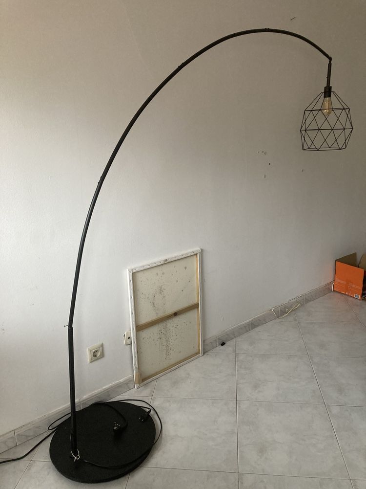 Candeeiro IKEA preto com lampada