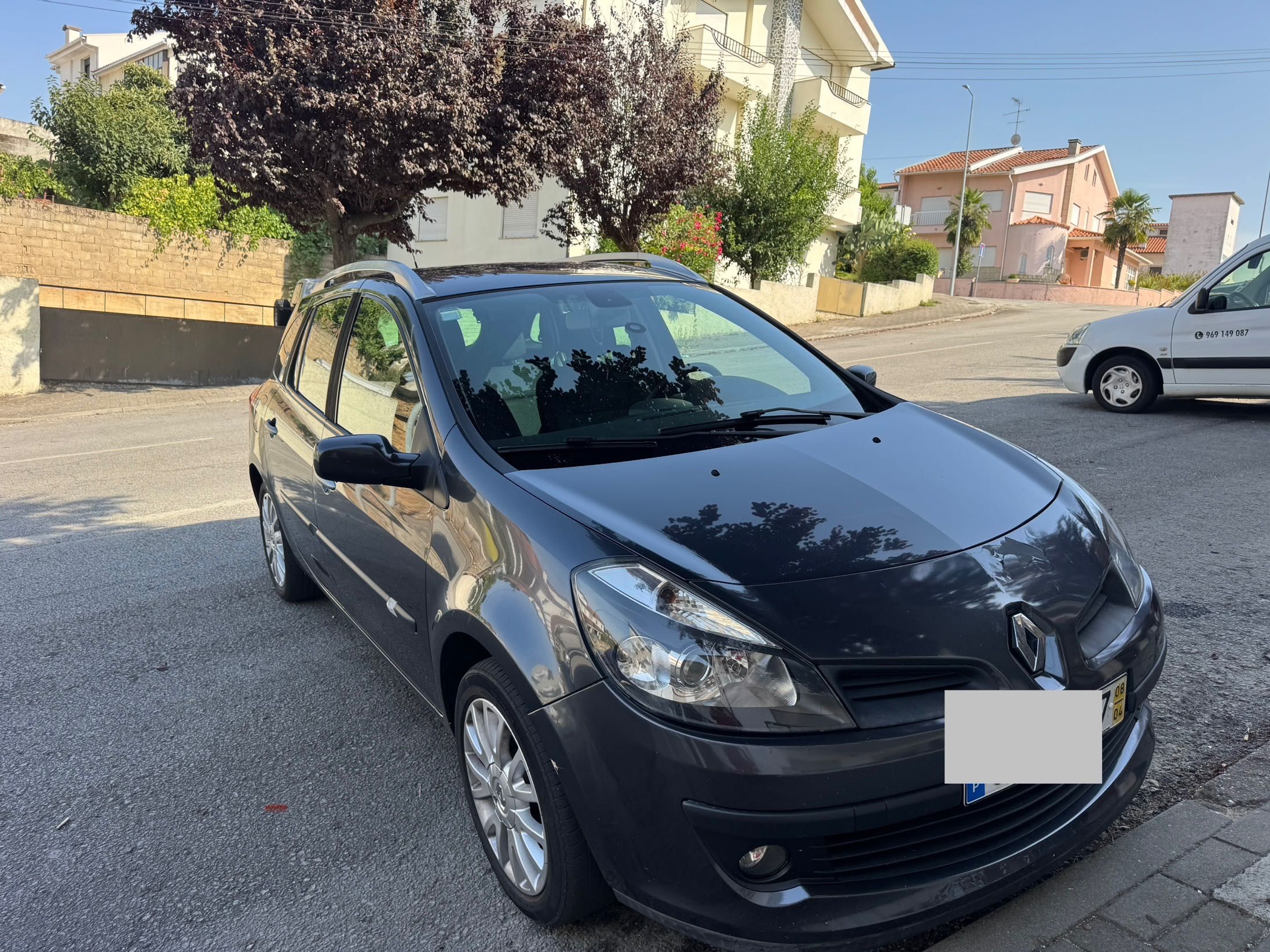Carro Renault clio 2008