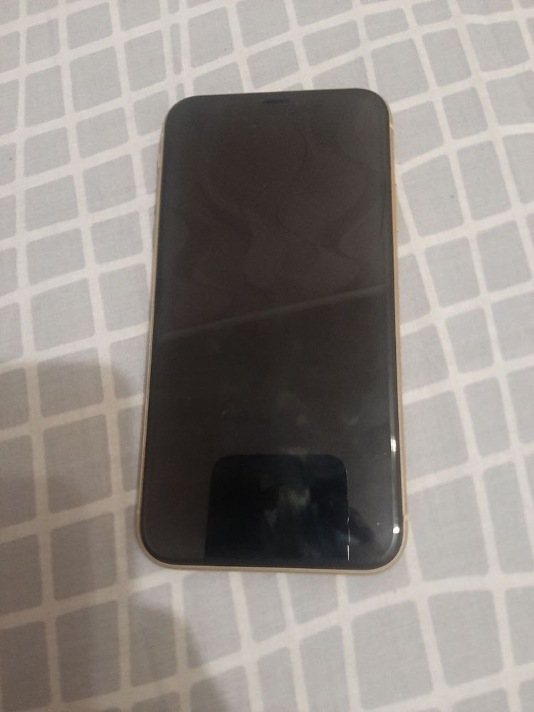 Продам IPhone xr 128 gb