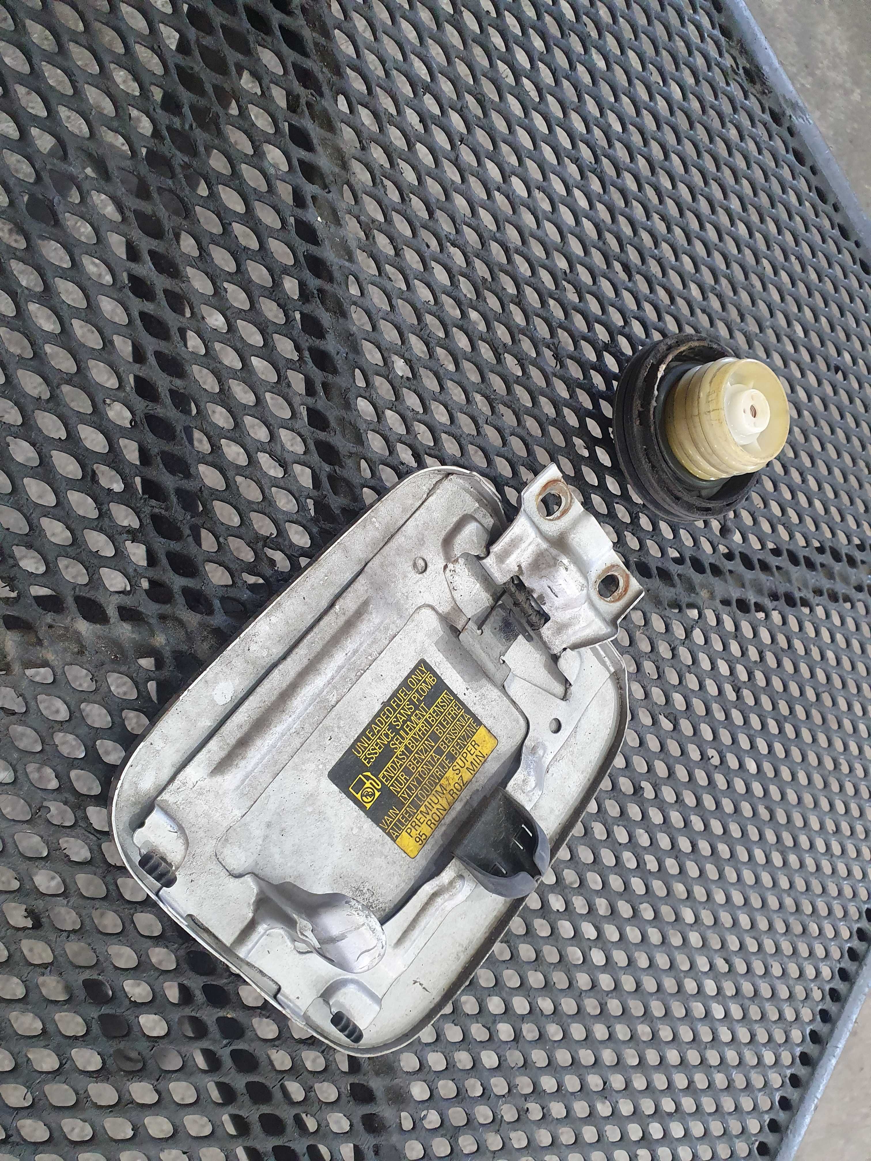 Klapka wlewu paliwa korek Honda Accord 6 VI lakier nh614m