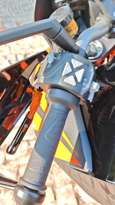 KTM 1290 Super Duke GT