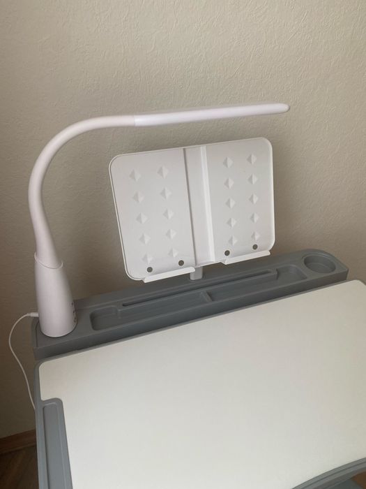 Парта і стілець Cubby