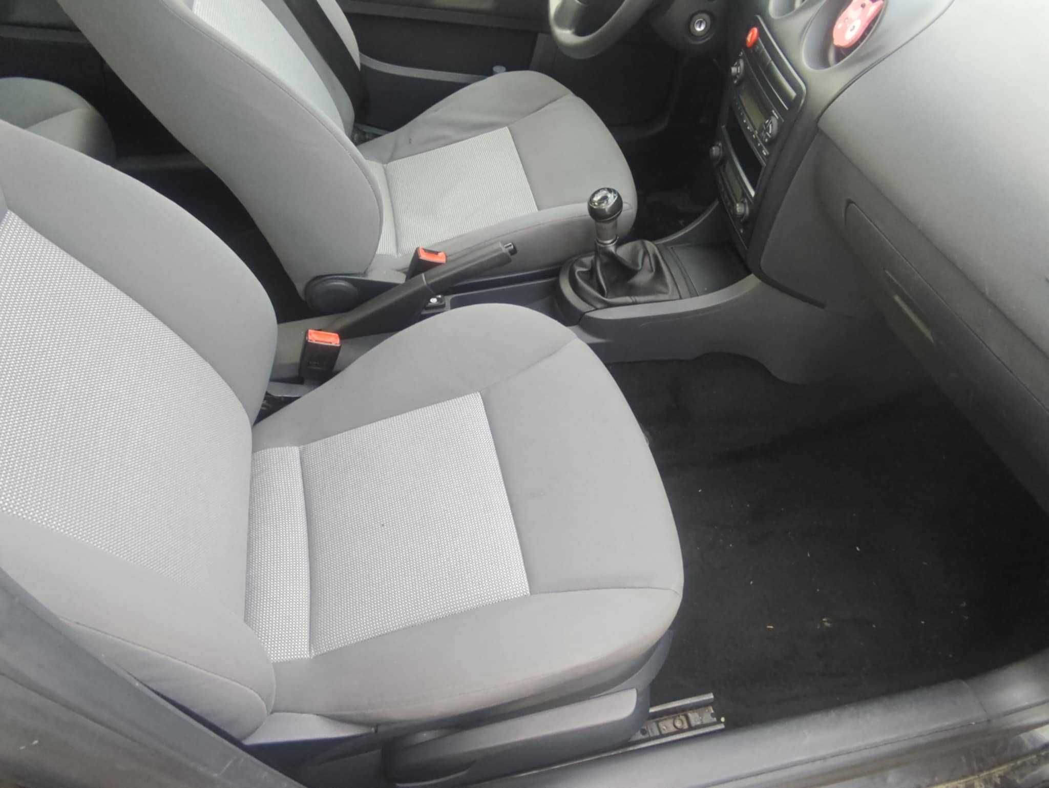 Seat Ibiza 6L 1,4/ 74 KM/ Benzyna/Gaz/ 2004 Rocznik