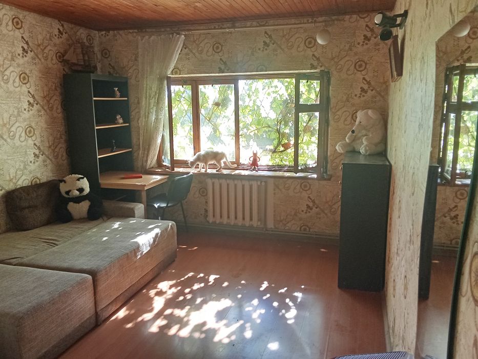 комната в ч. Доме на 6 фонтана женщине (читайте описание)