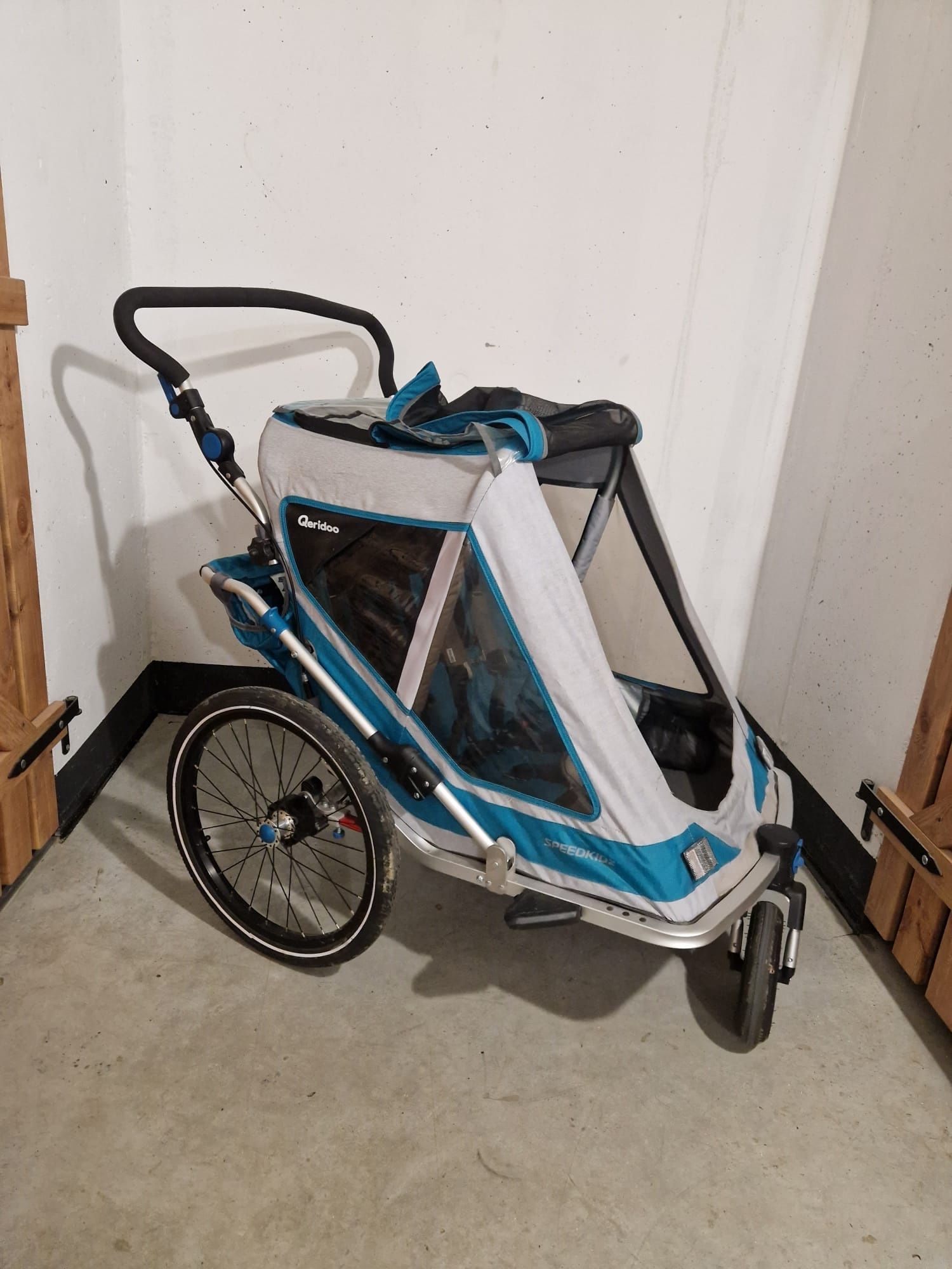 Przyczepką rowerowa Qeridoo Speedkid2