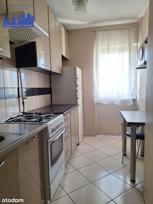 Dobra komunikacja, balkon, zielona okolica