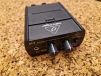 Behringer P1 - wzmacniacz słuchawkowy