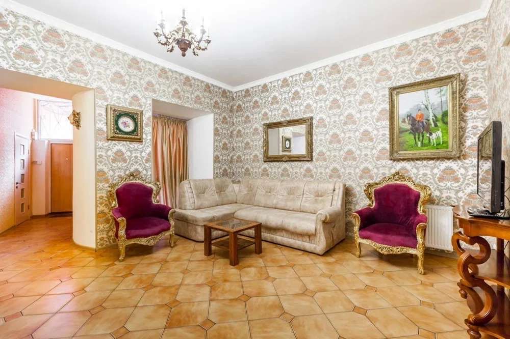 Центр Екатерининская  Воронцовский пер 3 ком АГВ