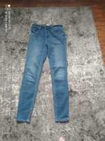 Okazja!!Sprzedam spodnie h&m jeansowe damskie