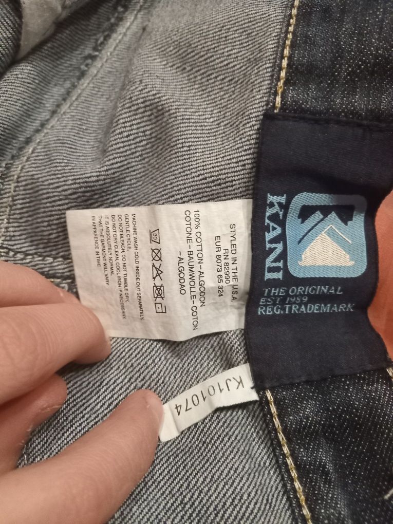 Karl Kani Vintage Baggy Jeans
Новесенькі джинси.
В Україні немає таких