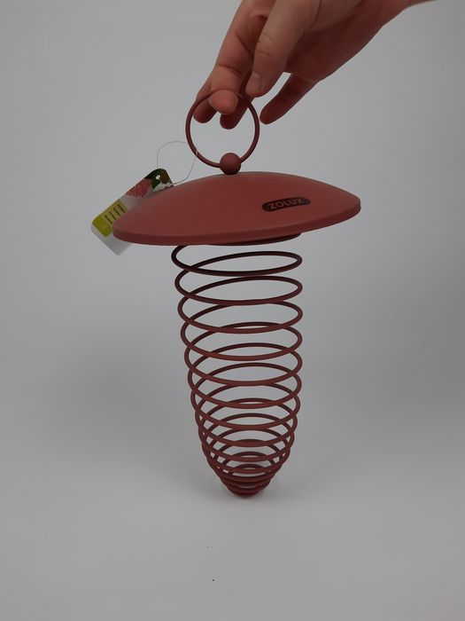 Karmniki dla ptaków